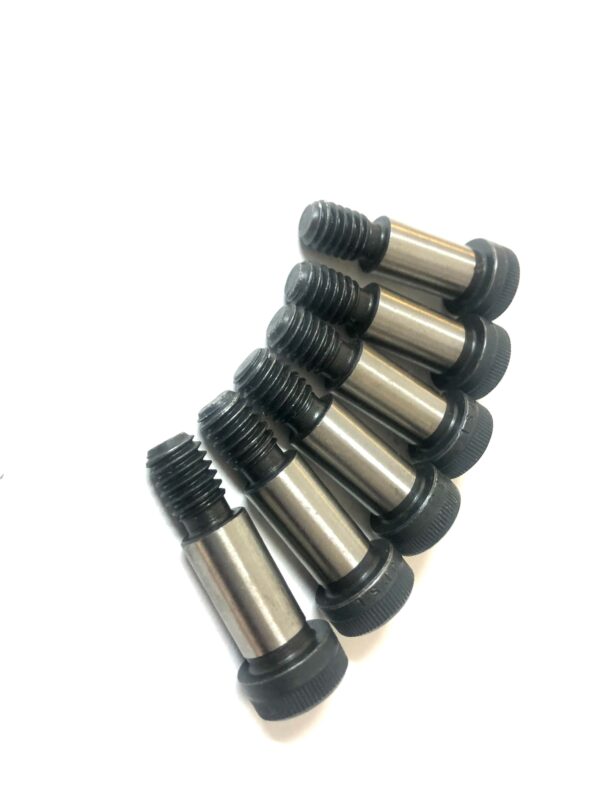 6 Shoulder bolts for diaphragm clutch